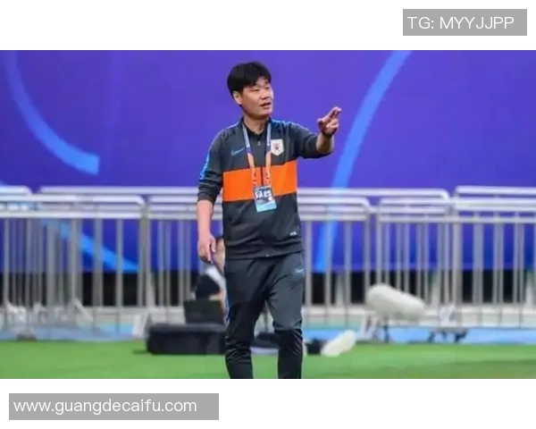 曝李霄鹏已离别青岛海牛！率队保级1天后脱离，外援控诉海牛欠薪